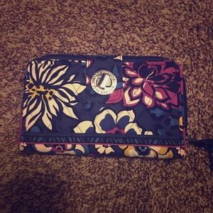 Vera Bradley wallet